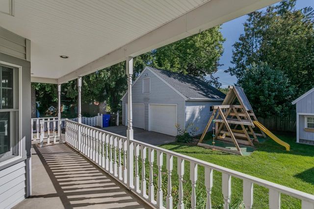 1712 N DREW STREET, Appleton, WI 54911