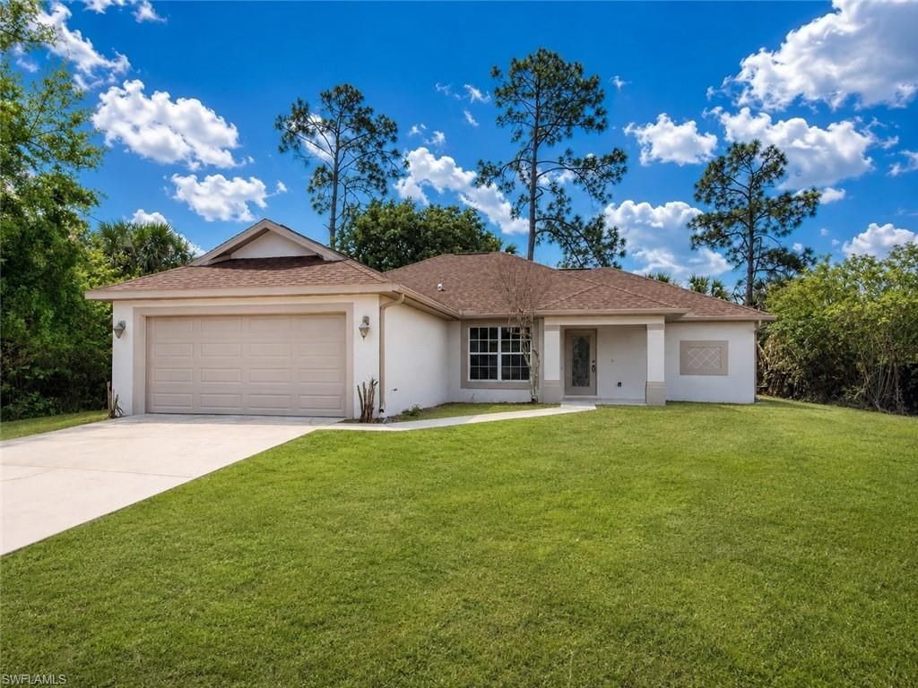 2907 12th ST W, LEHIGH ACRES, FL 33971 — exterior