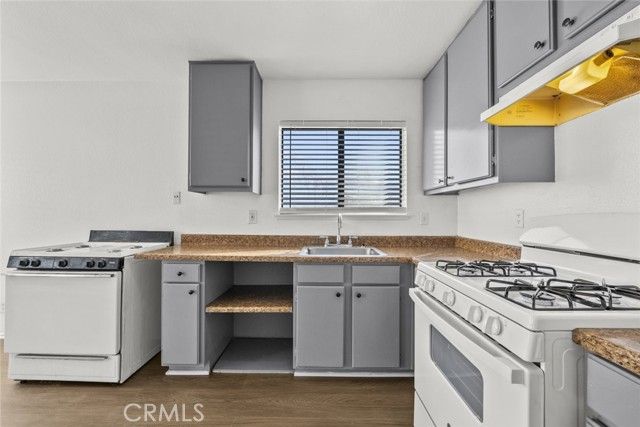 38501 Larkin Avenue 4, Palmdale, CA 93550