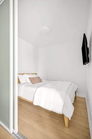 400 E 56th St Apt 37P, New York City, NY 10022