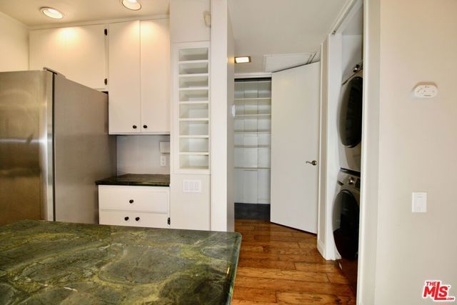 1825 Thayer Avenue, Los Angeles, CA 90025