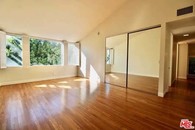 1825 Thayer Avenue, Los Angeles, CA 90025