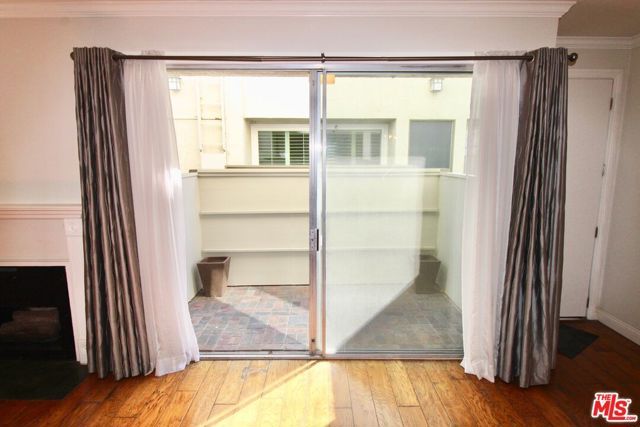 1825 Thayer Avenue, Los Angeles, CA 90025