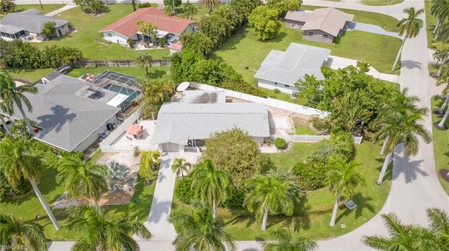 269 Bayshore DR, Cape Coral, FL 33904