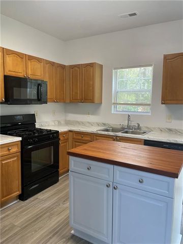 5896 Village Loop, Fairburn, GA 30213