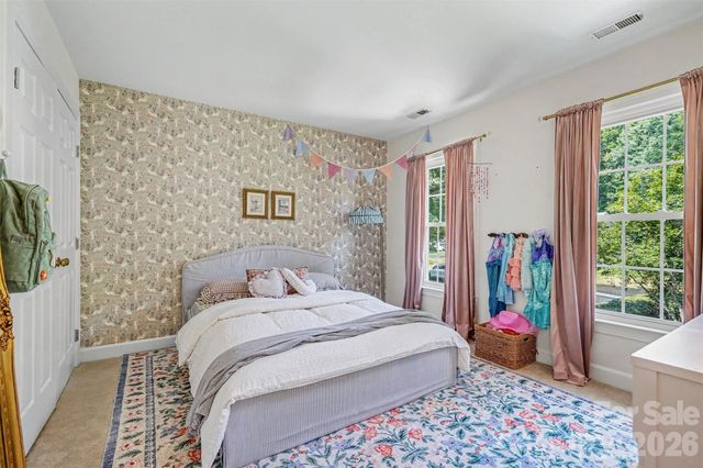 7024 Rothmore Street, Charlotte, NC 28215