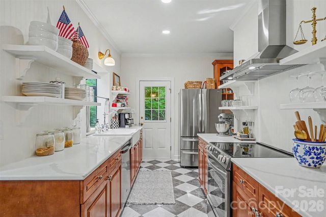 7024 Rothmore Street, Charlotte, NC 28215