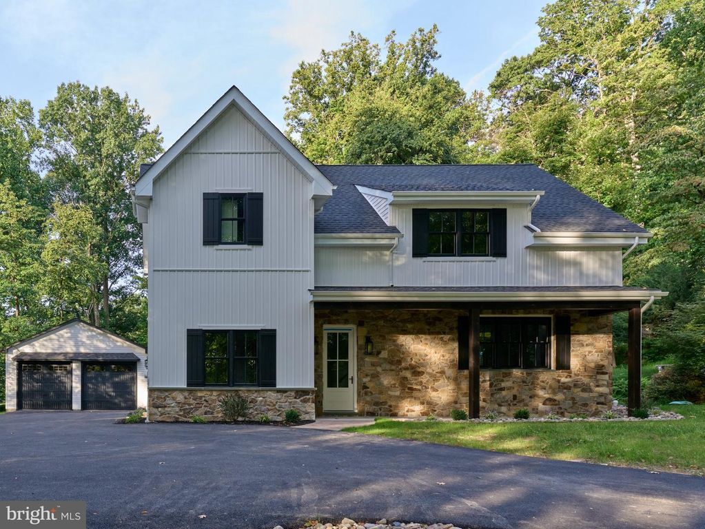 6239 GREENHILL RD, NEW HOPE, PA 18938 — exterior