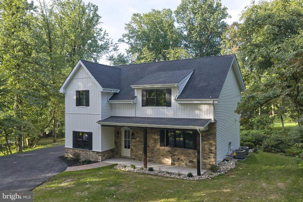 6239 GREENHILL RD, NEW HOPE, PA 18938 — photo 2