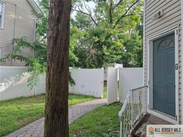 60 Main Street, Sayreville, NJ 08872