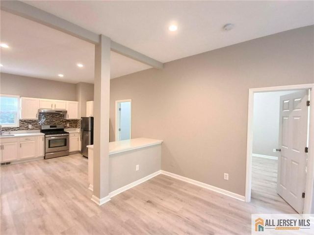 60 Main Street, Sayreville, NJ 08872