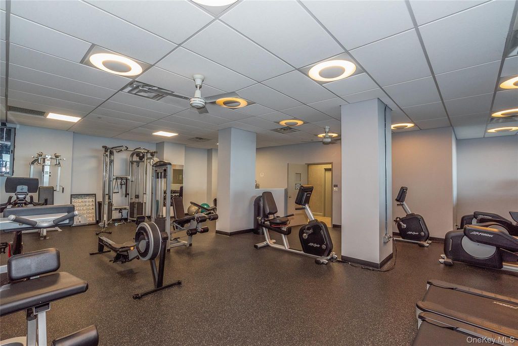 166-25 Powells Cove Boulevard 12F, Beechhurst, NY 11357 — photo 4