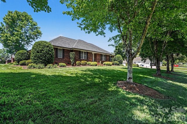 9903 Madres Court, Concord, NC 28027