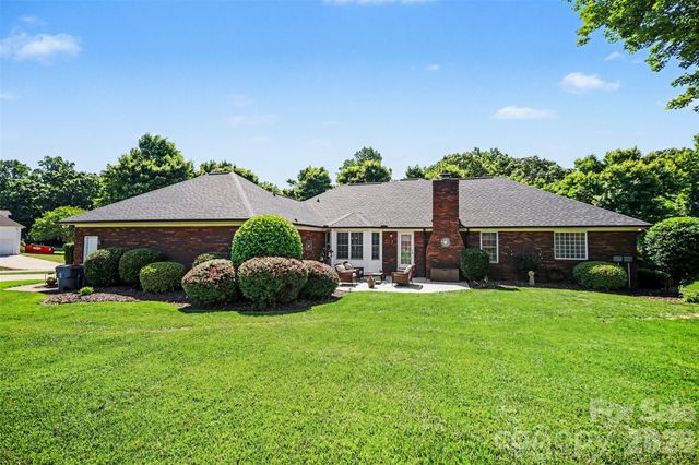 9903 Madres Court, Concord, NC 28027