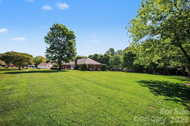 9903 Madres Court, Concord, NC 28027