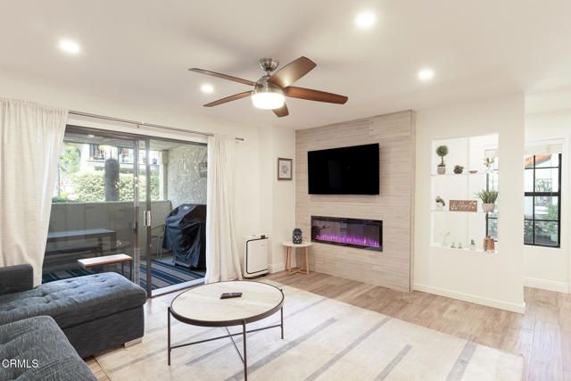 2375 Martinique Lane, Oxnard, CA 93035