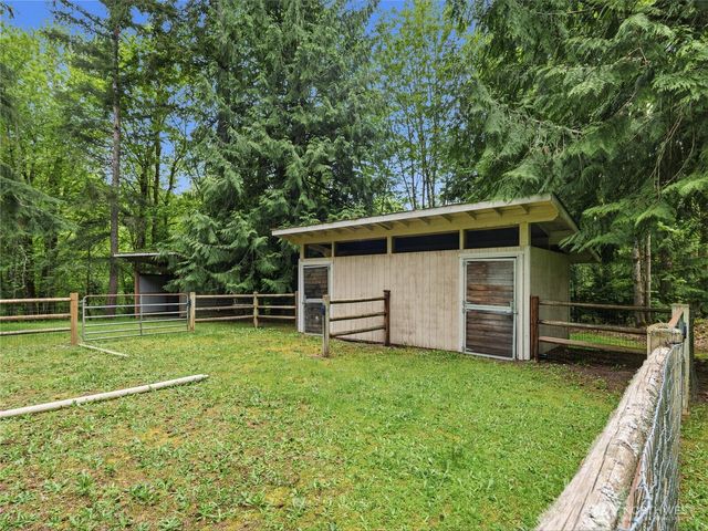 24214 SE 18th Place, Sammamish, WA 98075