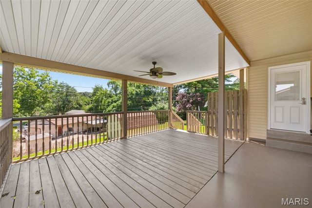 2207 Bentley Manor Drive, Fenton, MO 63026