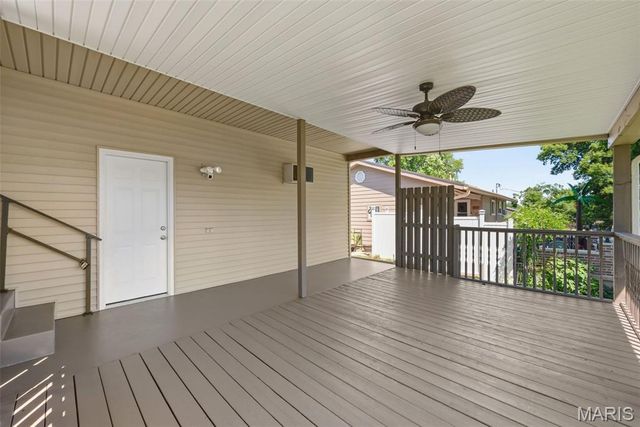 2207 Bentley Manor Drive, Fenton, MO 63026