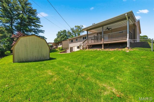 2207 Bentley Manor Drive, Fenton, MO 63026