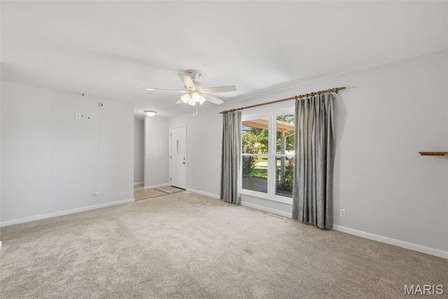 2207 Bentley Manor Drive, Fenton, MO 63026
