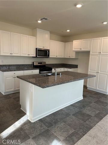 4068 Summer Way, Corona, CA 92883