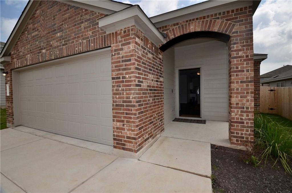 10705 Dimitrios DR, Austin, TX 78747