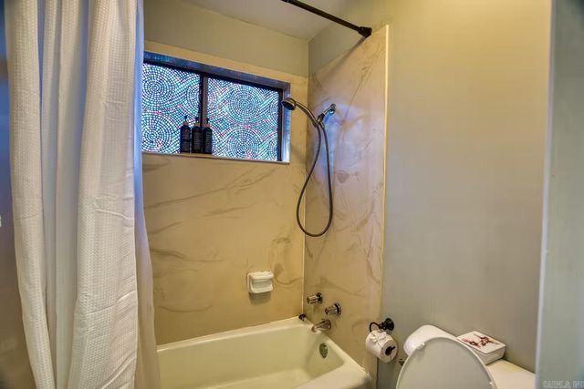 4 Fernwood Drive, Conway, AR 72034