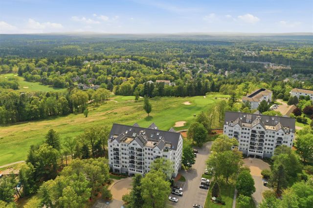 10 Mountain Laurels Dr Apt 405, Nashua, NH 03062
