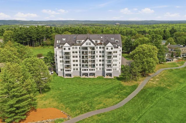 10 Mountain Laurels Dr Apt 405, Nashua, NH 03062