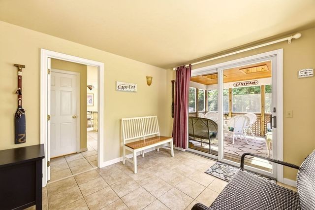 10 Circle Dr, Eastham, MA 02642