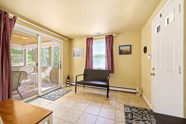 10 Circle Dr, Eastham, MA 02642