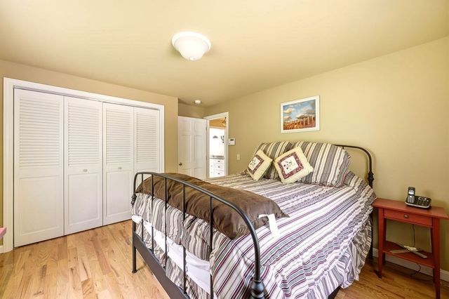 10 Circle Dr, Eastham, MA 02642