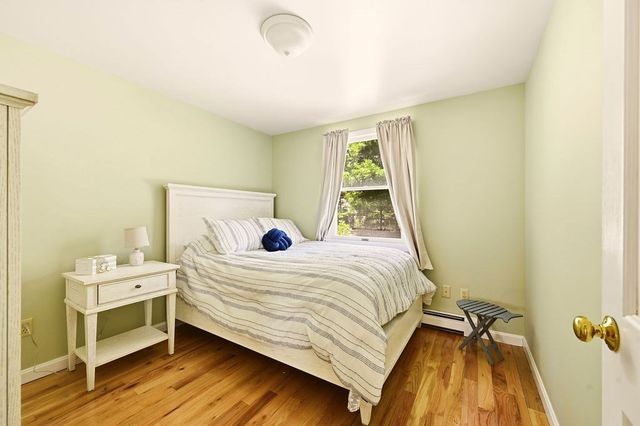 10 Circle Dr, Eastham, MA 02642