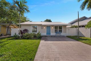 712 110th AVE N, Naples, FL 34108