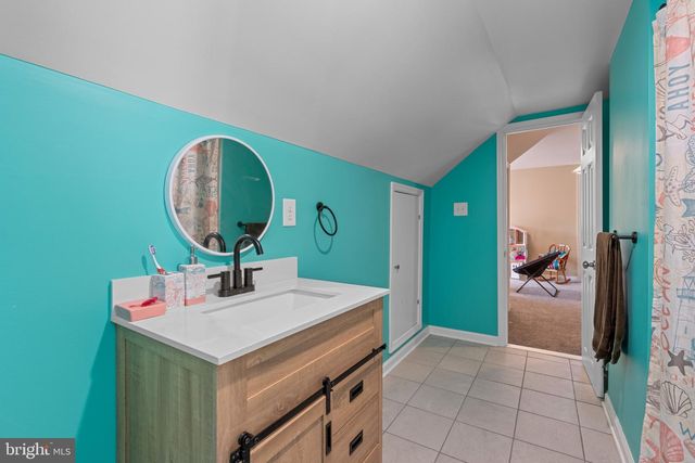 113 W EDGEVALE ROAD, Baltimore, MD 21225