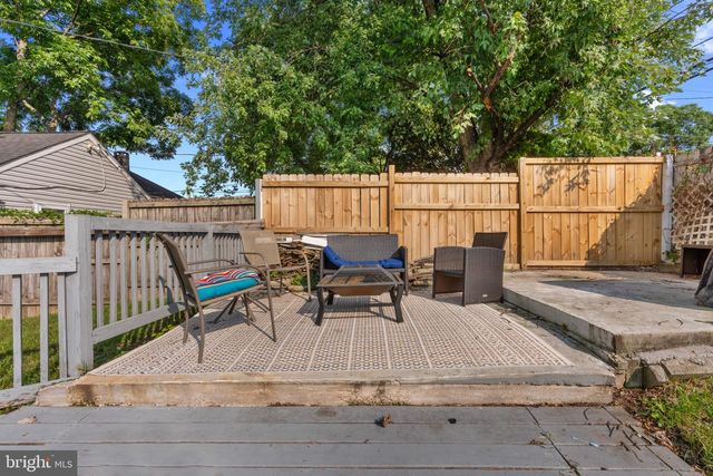 113 W EDGEVALE ROAD, Baltimore, MD 21225