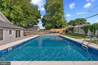 113 W EDGEVALE ROAD, Baltimore, MD 21225