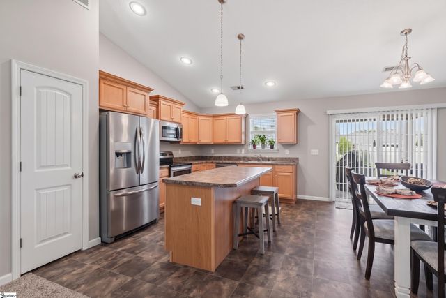 430 Peaksview Drive, Simpsonville, SC 29681