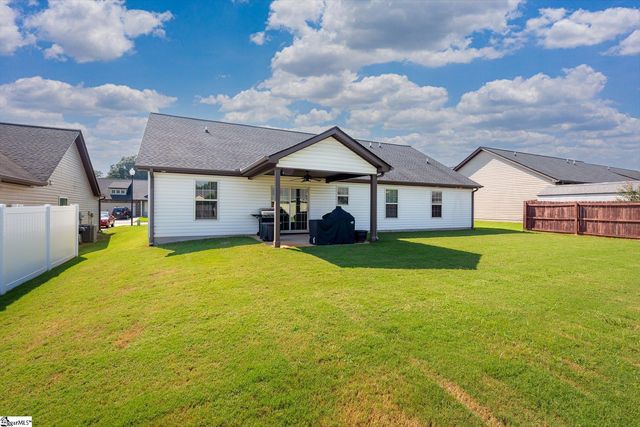 430 Peaksview Drive, Simpsonville, SC 29681