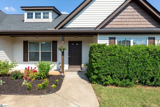 430 Peaksview Drive, Simpsonville, SC 29681