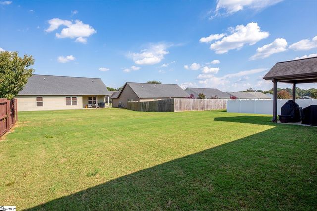 430 Peaksview Drive, Simpsonville, SC 29681