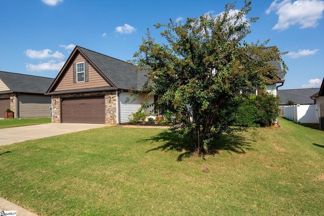430 Peaksview Drive, Simpsonville, SC 29681