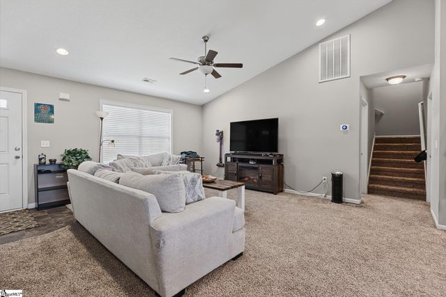 430 Peaksview Drive, Simpsonville, SC 29681