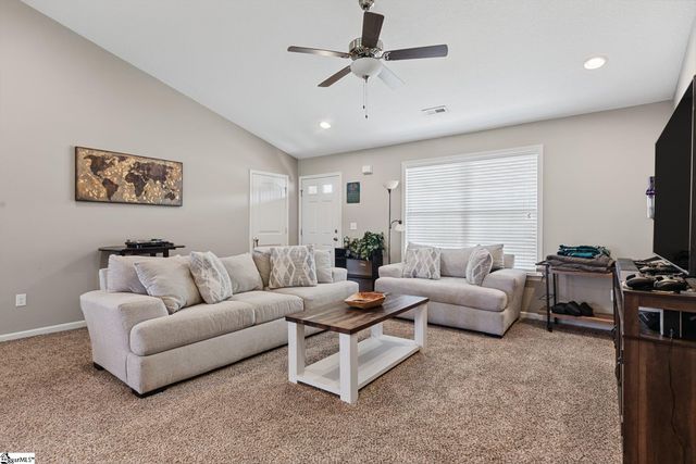 430 Peaksview Drive, Simpsonville, SC 29681