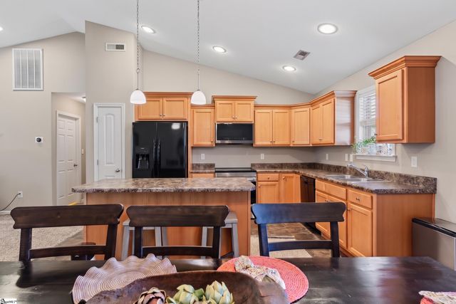 430 Peaksview Drive, Simpsonville, SC 29681