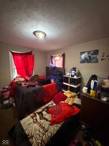 3715 Rockville Road, Indianapolis, IN 46222