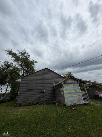 3715 Rockville Road, Indianapolis, IN 46222