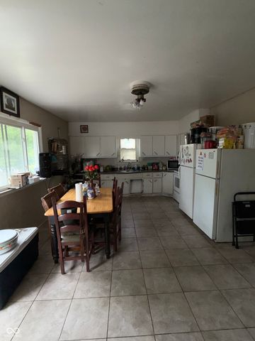 3715 Rockville Road, Indianapolis, IN 46222