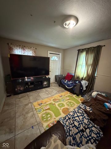 3715 Rockville Road, Indianapolis, IN 46222